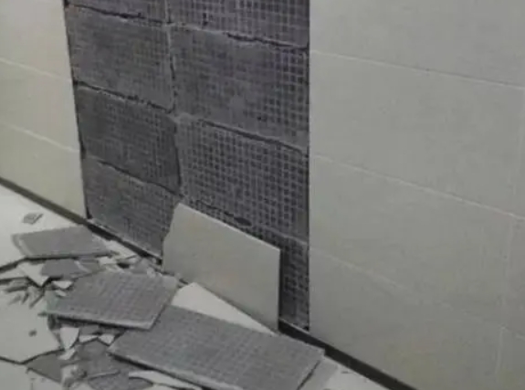 志丹瓷砖空鼓维修公司分享下志丹墙砖松动维修的知识